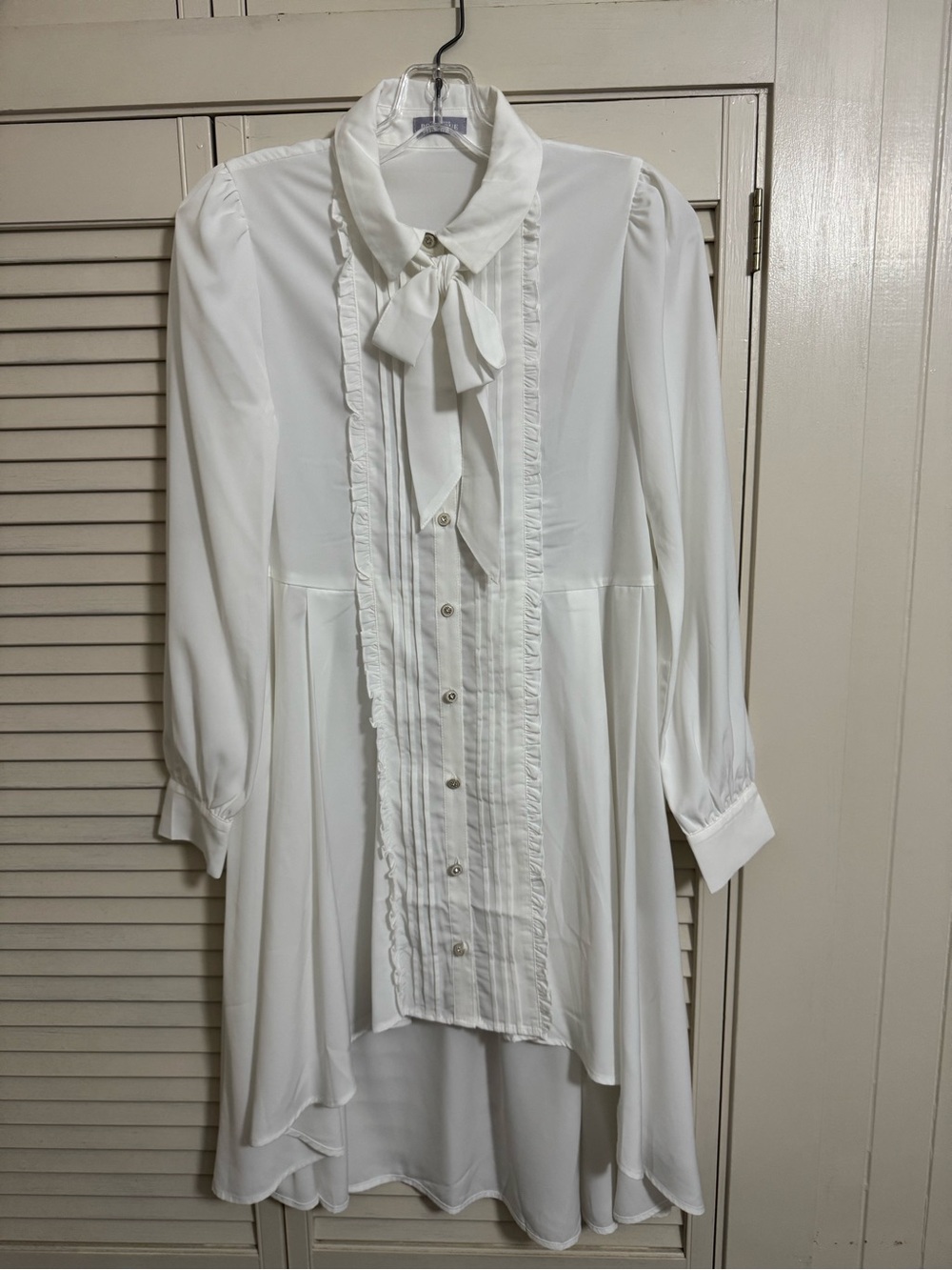 Axes Femme Poetique White Ruffle Bow Tie-Neck Button Down collar fishtail dress